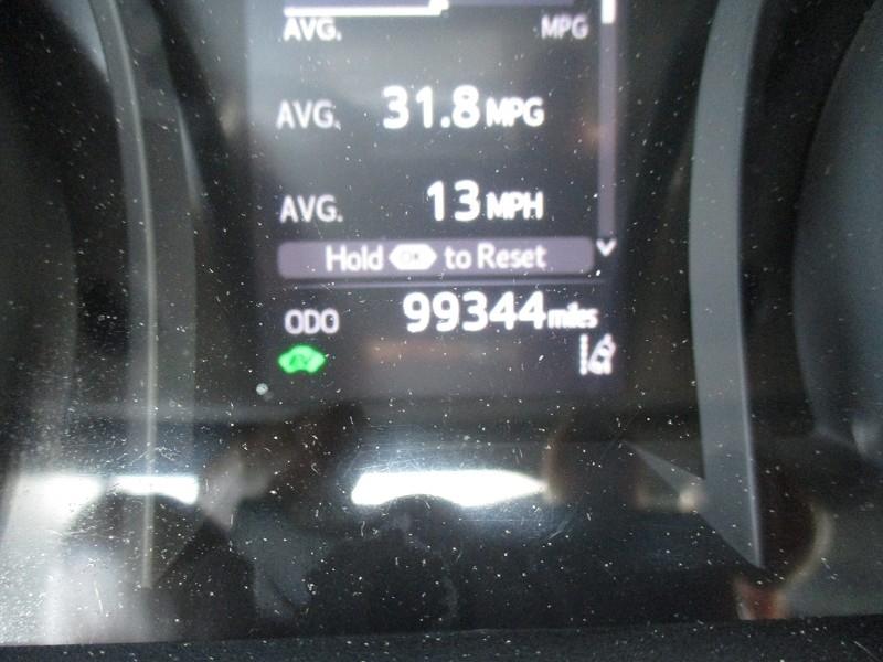Toyota Camry Hybrid SE CVT (Natl) 2022