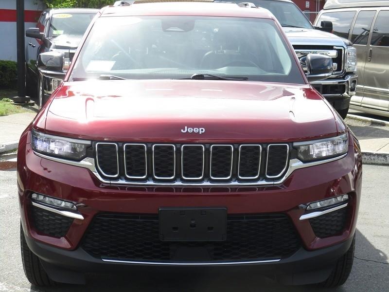 Jeep Grand Cherokee Limited 4x4 2023