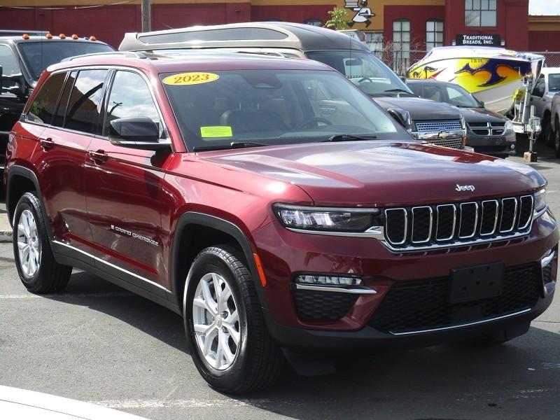 Jeep Grand Cherokee Limited 4x4 2023