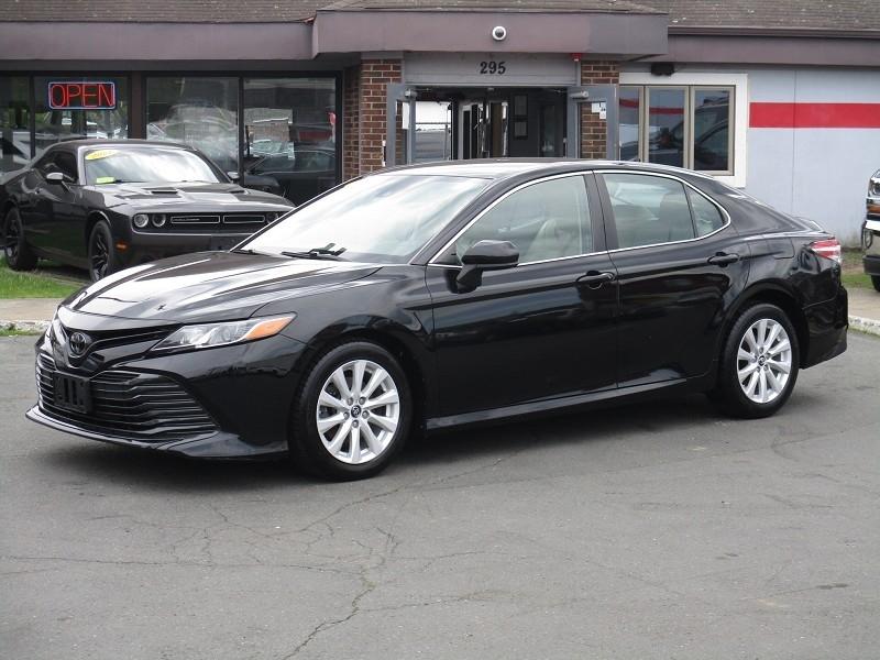 2019 Toyota Camry XLE Auto (Natl)