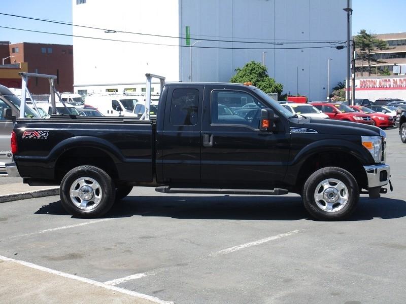 Ford Super Duty F-350 SRW 4WD SuperCab 158" Lariat 2016