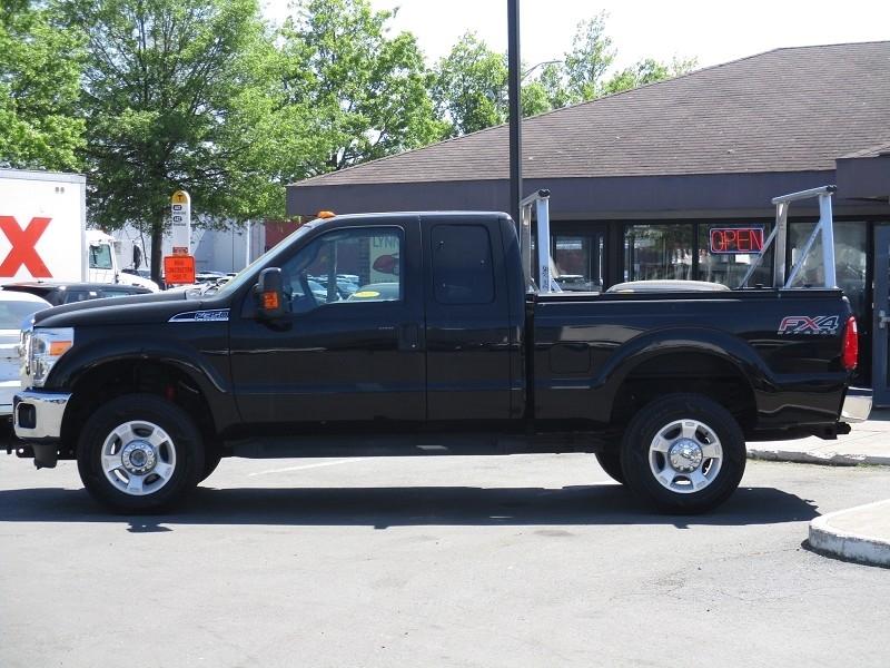 Ford Super Duty F-350 SRW 4WD SuperCab 158" Lariat 2016