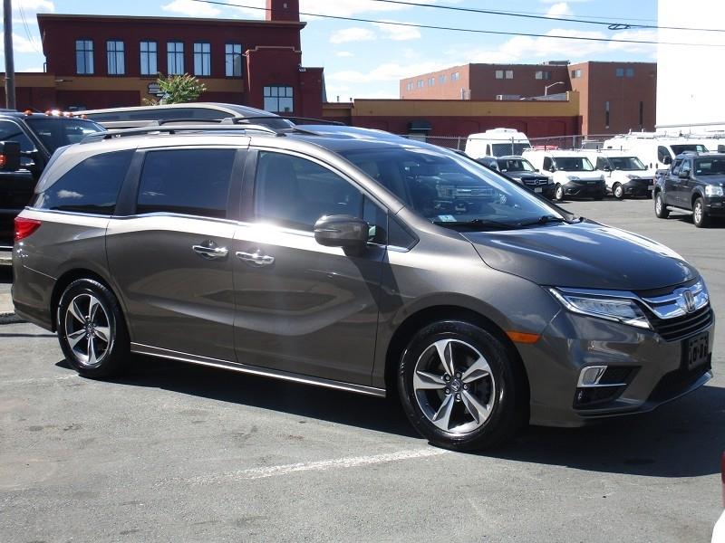 Honda Odyssey Touring Auto 2019