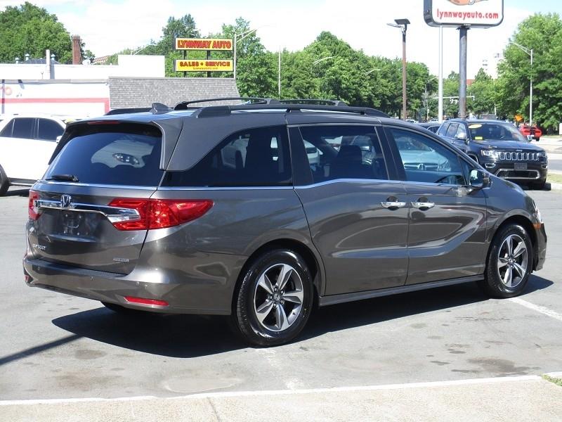 Honda Odyssey Touring Auto 2019