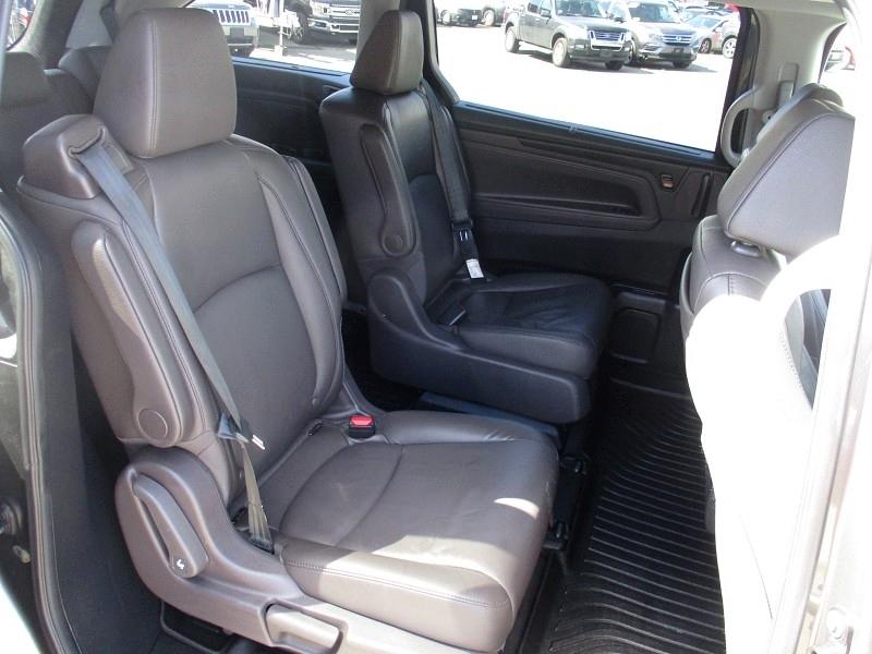 Honda Odyssey Touring Auto 2019