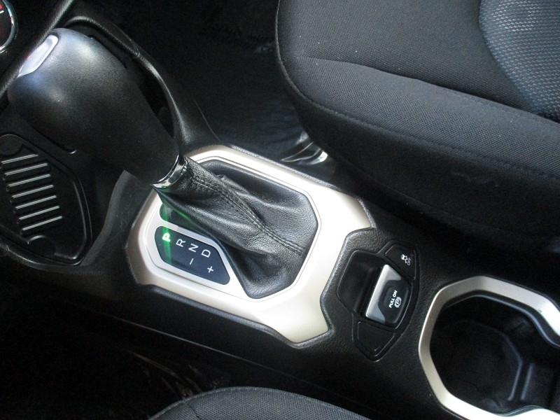 Jeep Renegade Latitude FWD 2017