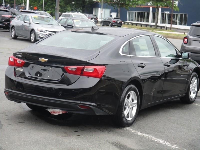 Chevrolet Malibu 4dr Sdn LS w/1FL 2020