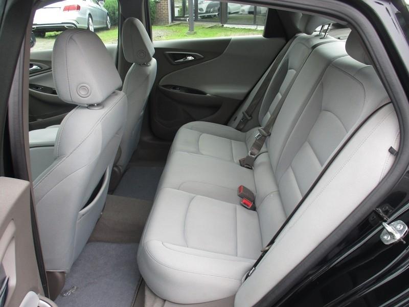 Chevrolet Malibu 4dr Sdn LS w/1FL 2020