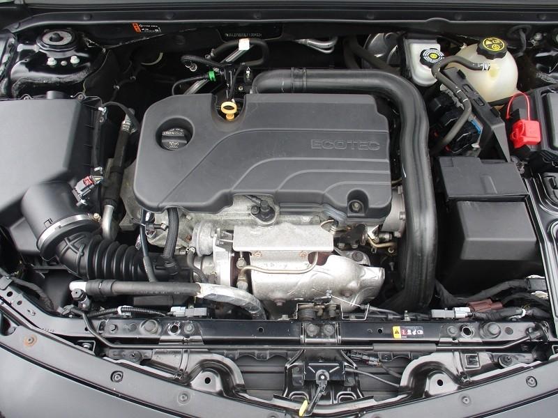 Chevrolet Malibu 4dr Sdn LS w/1FL 2020
