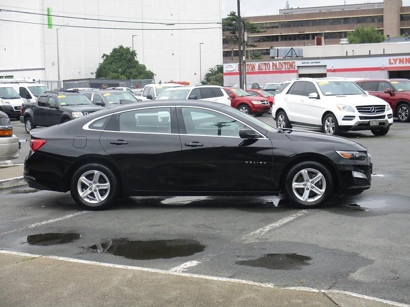 Chevrolet Malibu 4dr Sdn LS w/1FL 2020