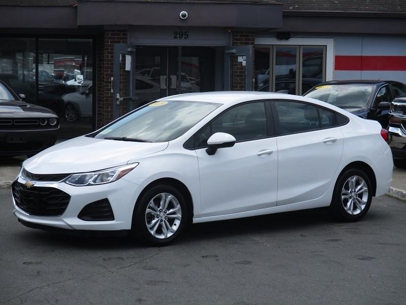 2019 Chevrolet Cruze 4dr Sdn LS