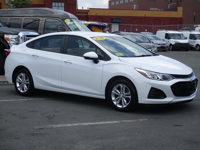 Chevrolet Cruze 4dr Sdn LS 2019