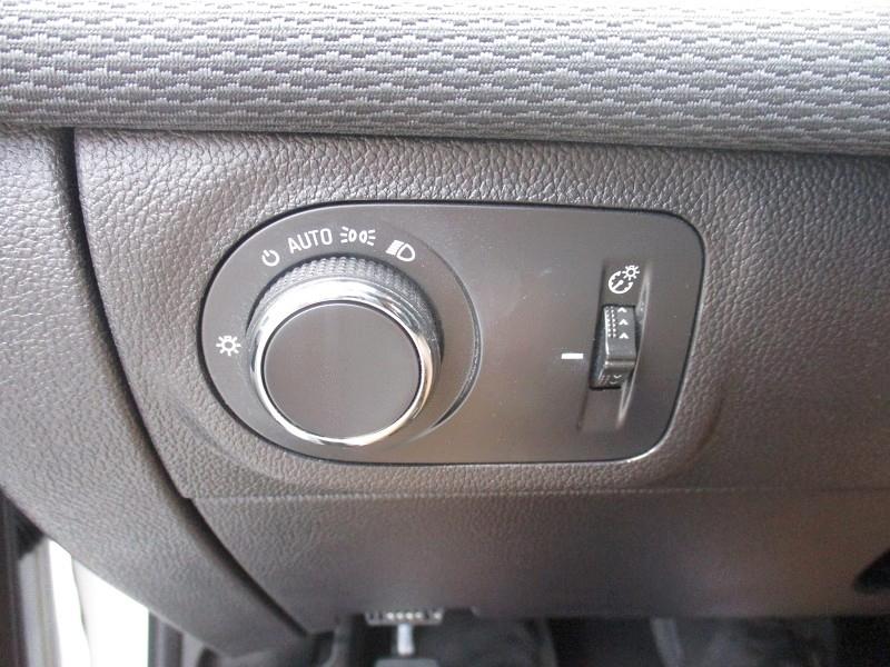 Chevrolet Cruze 4dr Sdn LS 2019