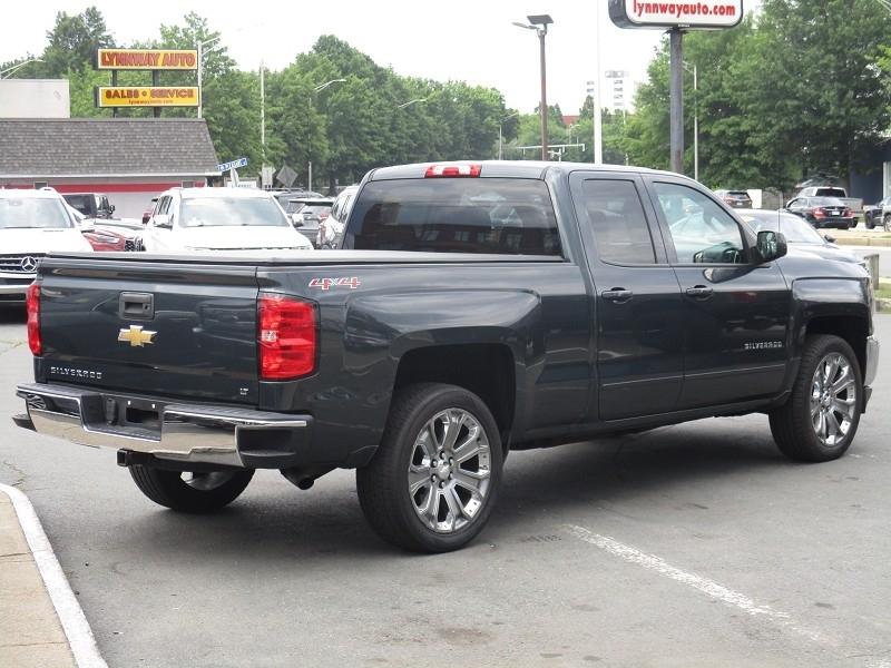 Chevrolet Silverado 1500 4WD Double Cab 143.5" LT w/1LT 2017