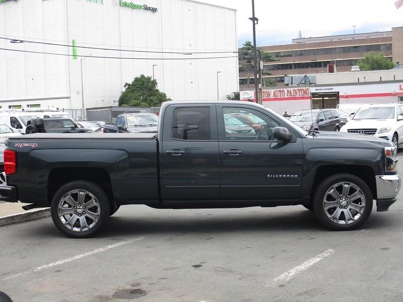 Chevrolet Silverado 1500 4WD Double Cab 143.5" LT w/1LT 2017