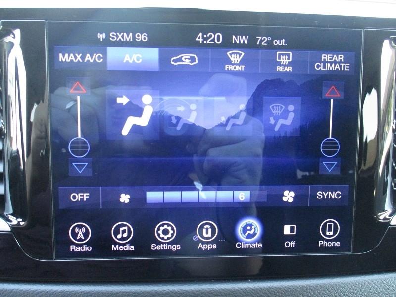 Chrysler Pacifica Touring FWD 2017