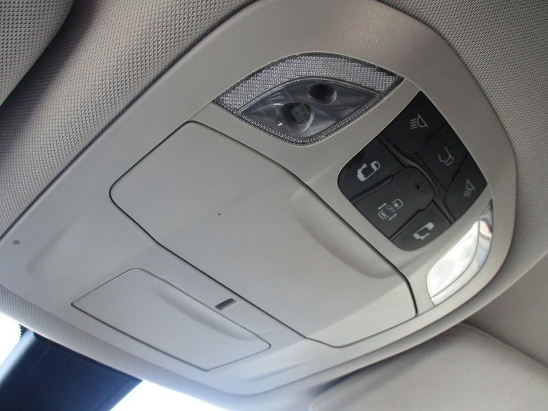 Chrysler Pacifica Touring FWD 2017