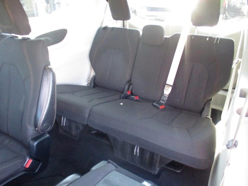 Chrysler Pacifica Touring FWD 2017