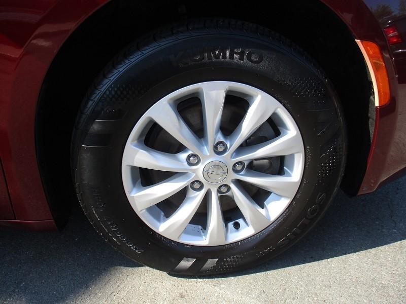 Chrysler Pacifica Touring FWD 2017