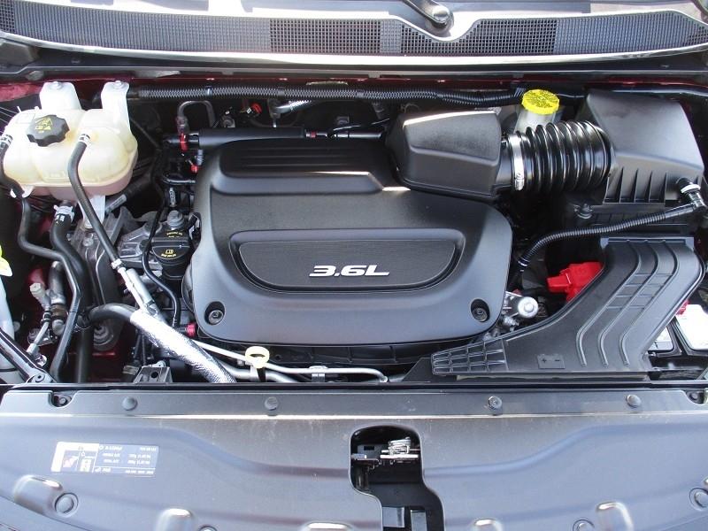 Chrysler Pacifica Touring FWD 2017