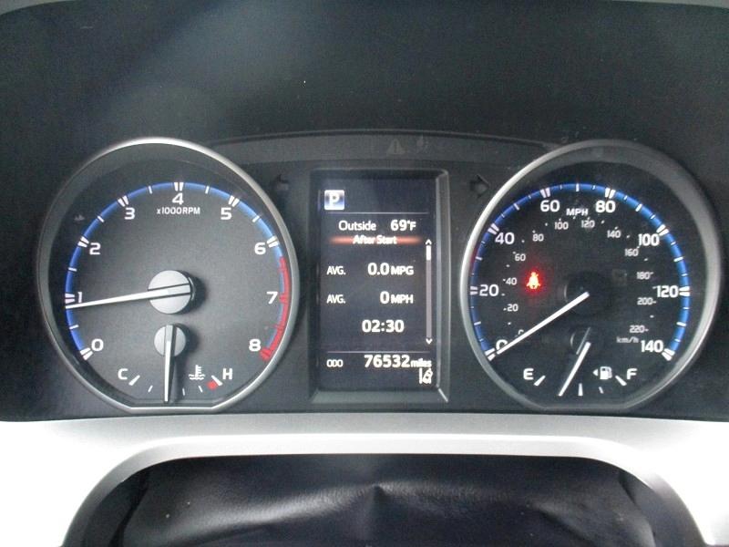 Toyota RAV4 LE AWD (Natl) 2018