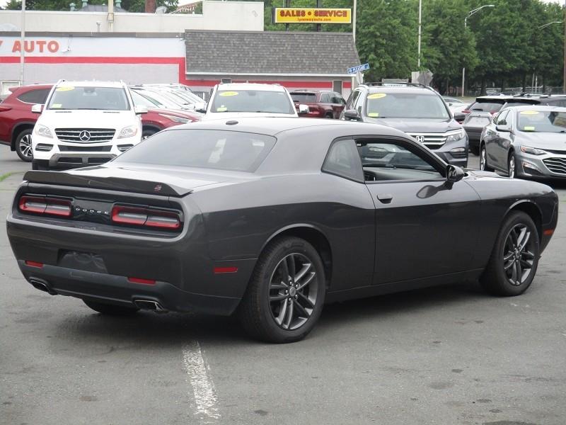 Dodge Challenger SXT AWD 2019