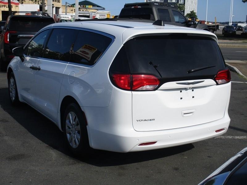 Chrysler Voyager L FWD 2021