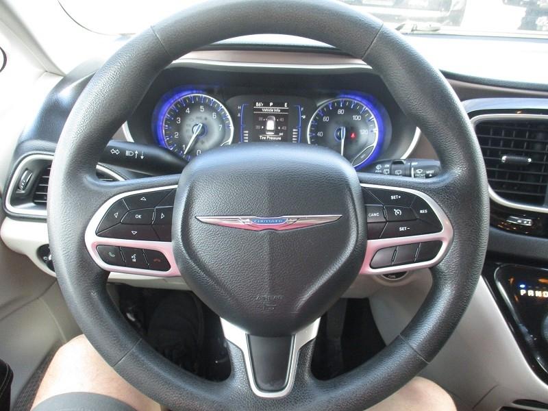 Chrysler Voyager L FWD 2021