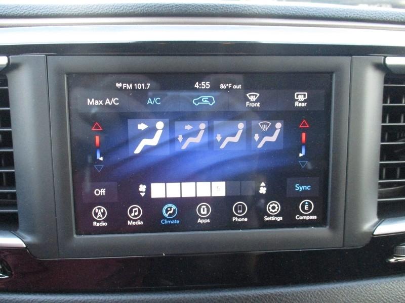 Chrysler Voyager L FWD 2021