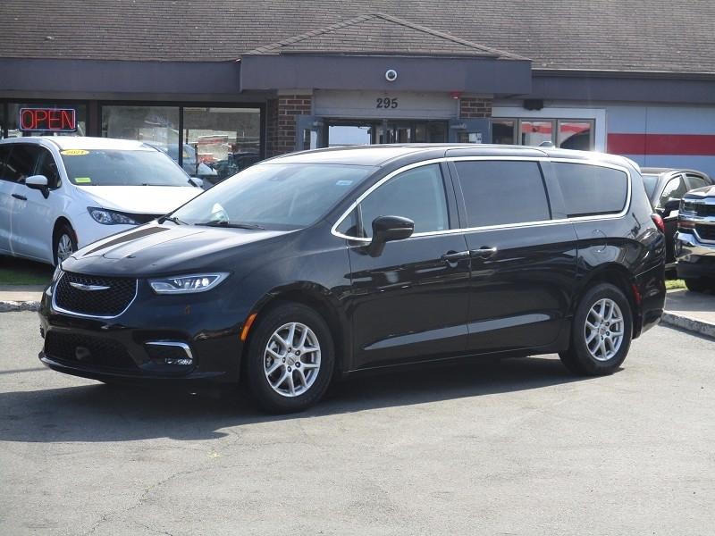 2024 Chrysler Pacifica Touring L FWD