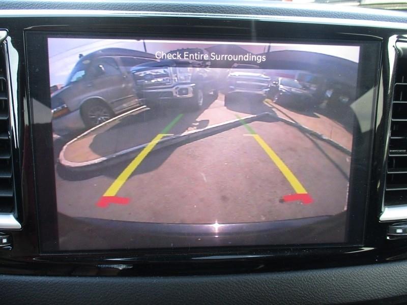 Chrysler Pacifica Touring L FWD 2024
