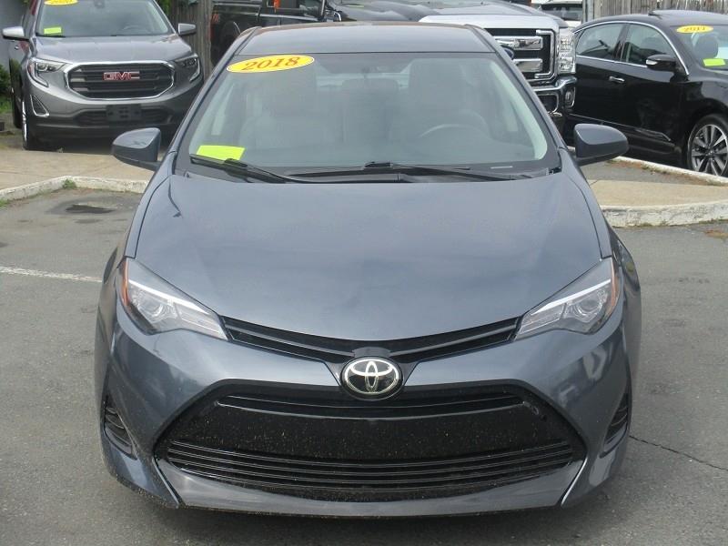 Toyota Corolla XLE CVT (Natl) 2018