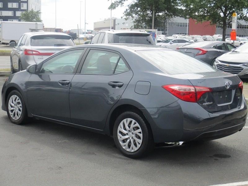 Toyota Corolla XLE CVT (Natl) 2018