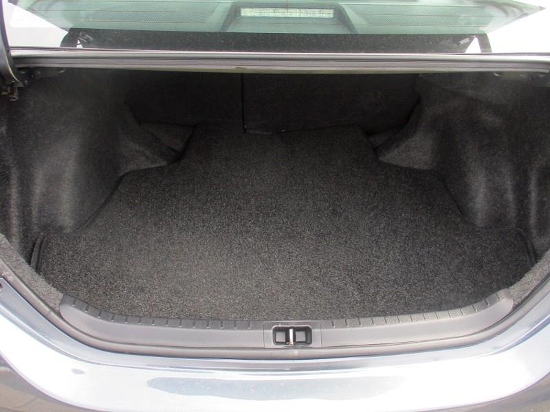 Toyota Corolla XLE CVT (Natl) 2018