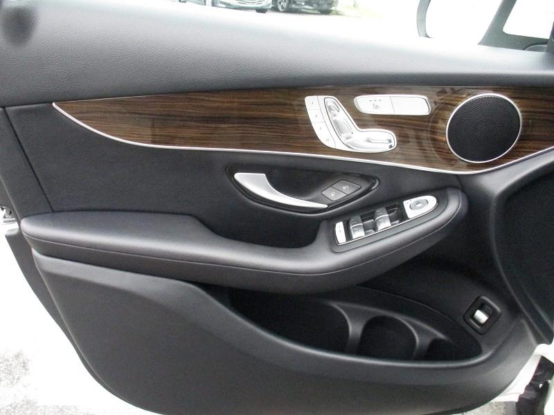 Mercedes-Benz GLC GLC 300 4MATIC SUV 2018