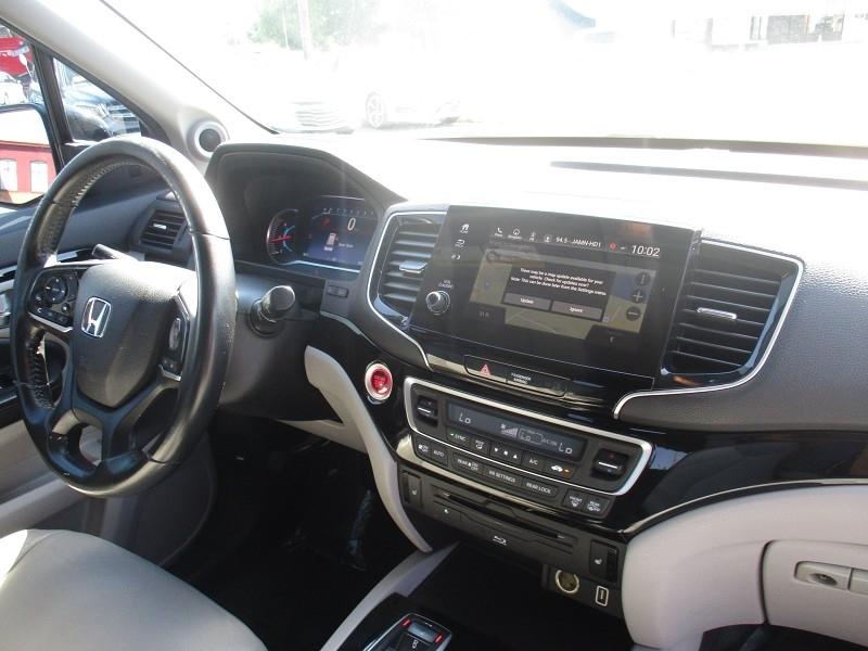 Honda Pilot Touring 8-Passenger AWD 2019