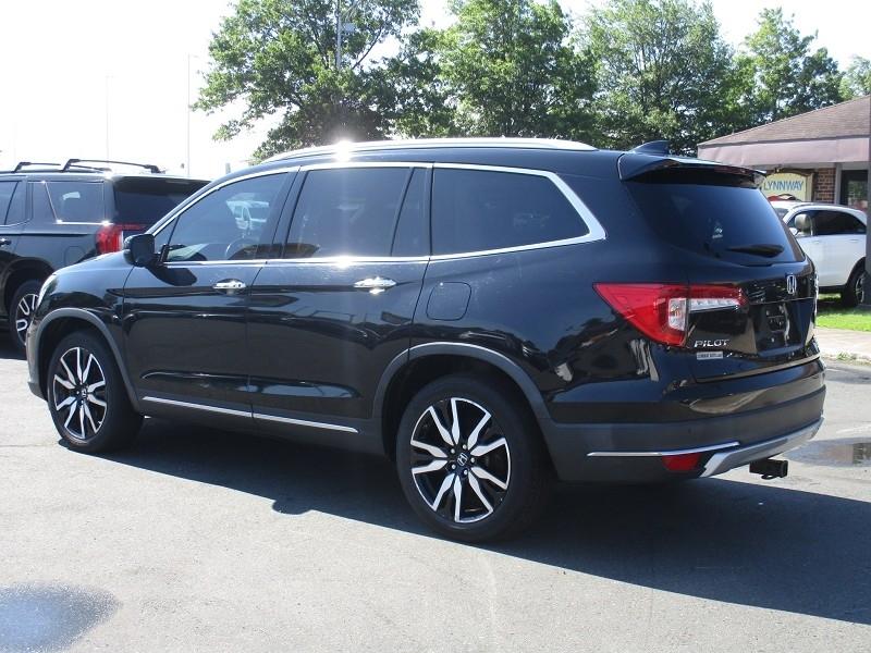 Honda Pilot Touring 8-Passenger AWD 2019