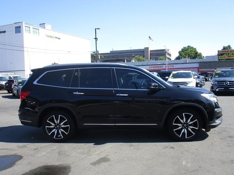Honda Pilot Touring 8-Passenger AWD 2019