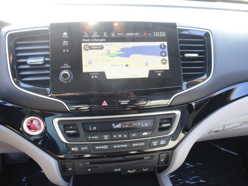 Honda Pilot Touring 8-Passenger AWD 2019