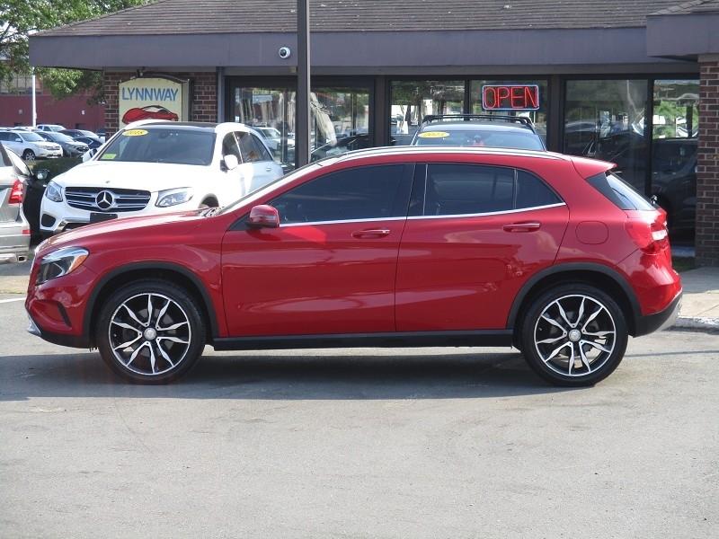 Mercedes-Benz GLA 4MATIC 4dr GLA 250 2016