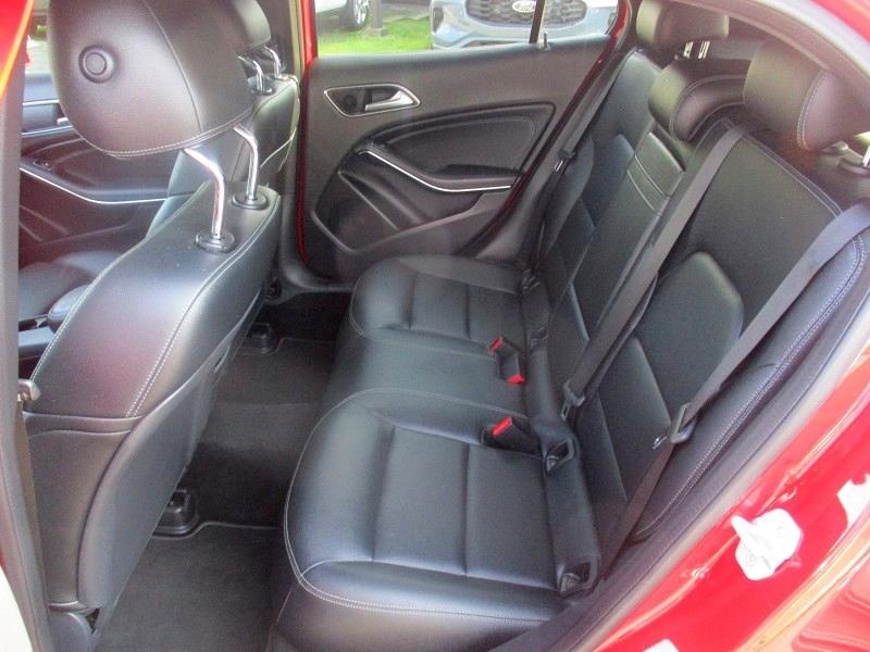 Mercedes-Benz GLA 4MATIC 4dr GLA 250 2016