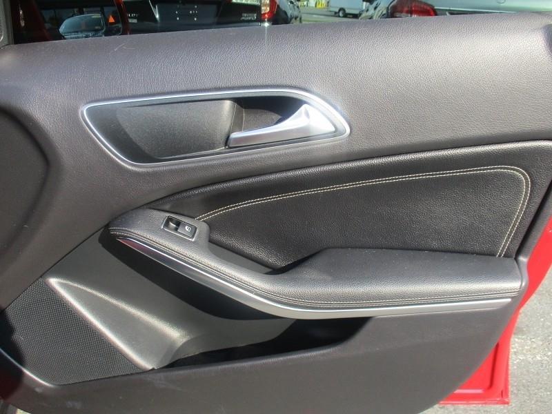 Mercedes-Benz GLA 4MATIC 4dr GLA 250 2016