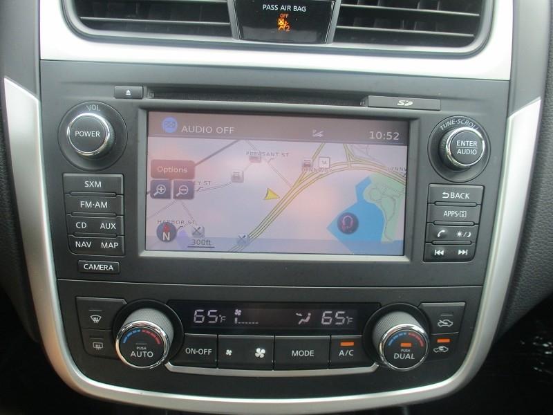 Nissan Altima 2.5 SL Sedan 2017