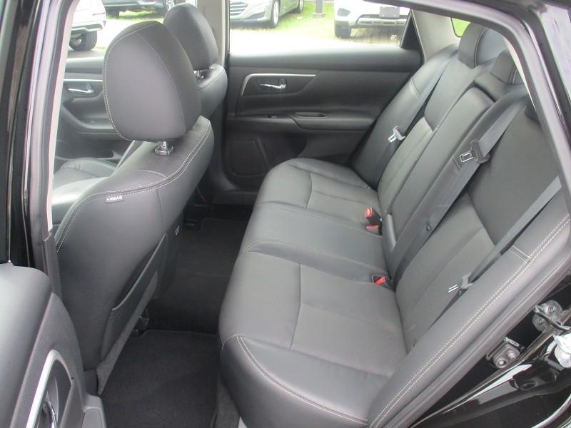 Nissan Altima 2.5 SL Sedan 2017