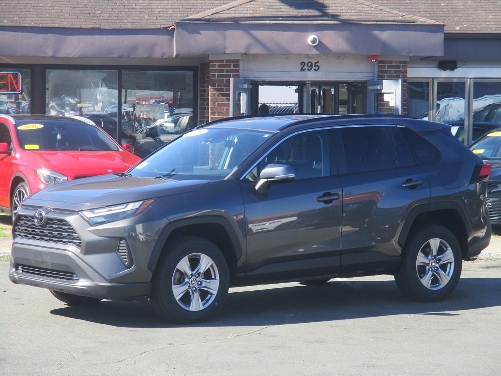 2023 Toyota RAV4 XLE FWD (Natl)