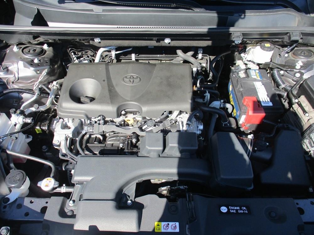 Toyota RAV4 XLE FWD (Natl) 2023