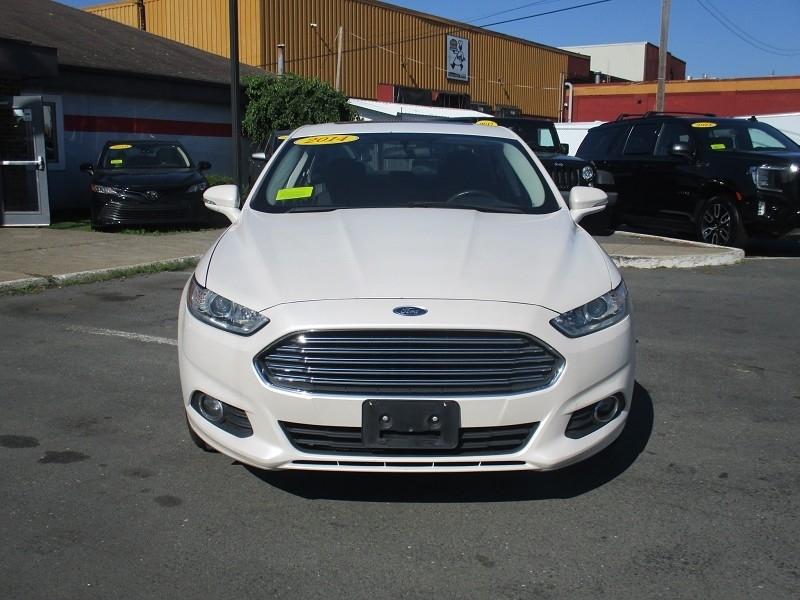 Ford Fusion 4dr Sdn SE FWD 2014