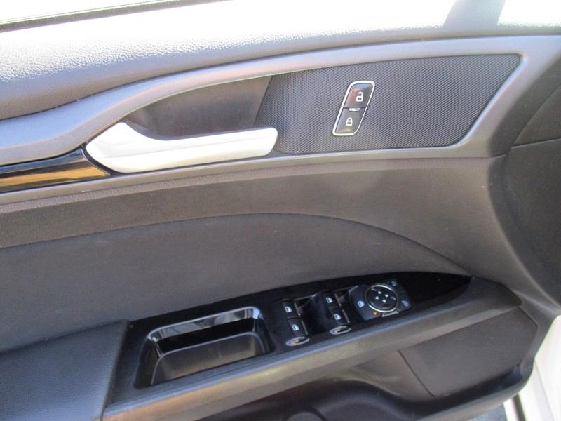 Ford Fusion 4dr Sdn SE FWD 2014