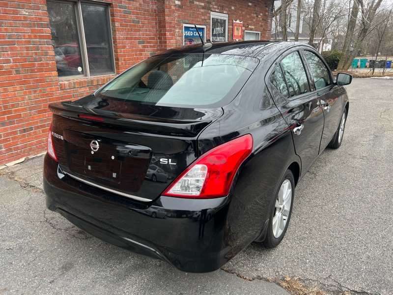 Nissan Versa 1.6 SL Sedan 2017