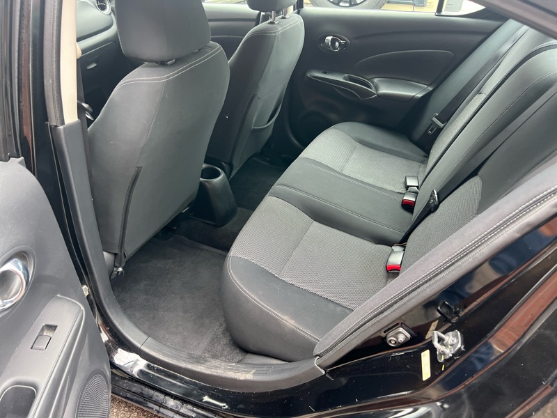 Nissan Versa 1.6 SL Sedan 2017